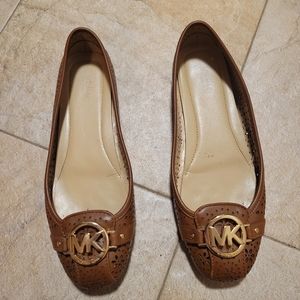 Michael Kors leather flats